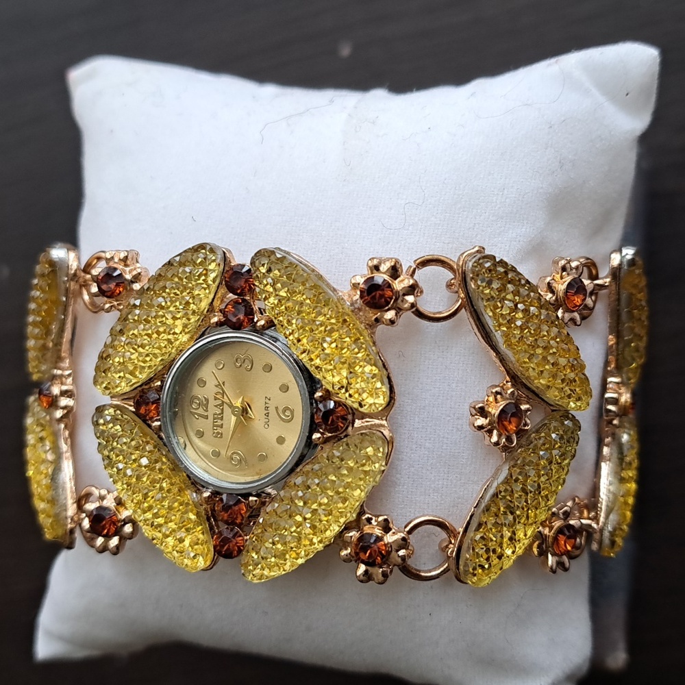 NIB Vtg Crystal WATCH
